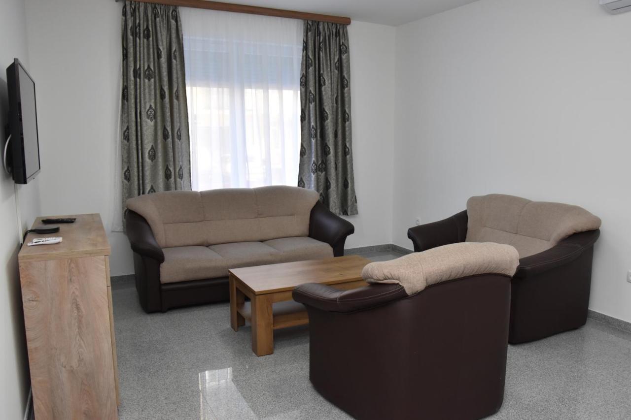 بييلينا Motel Centar المظهر الخارجي الصورة