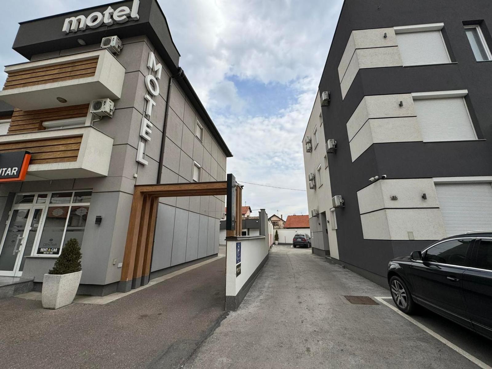 بييلينا Motel Centar المظهر الخارجي الصورة